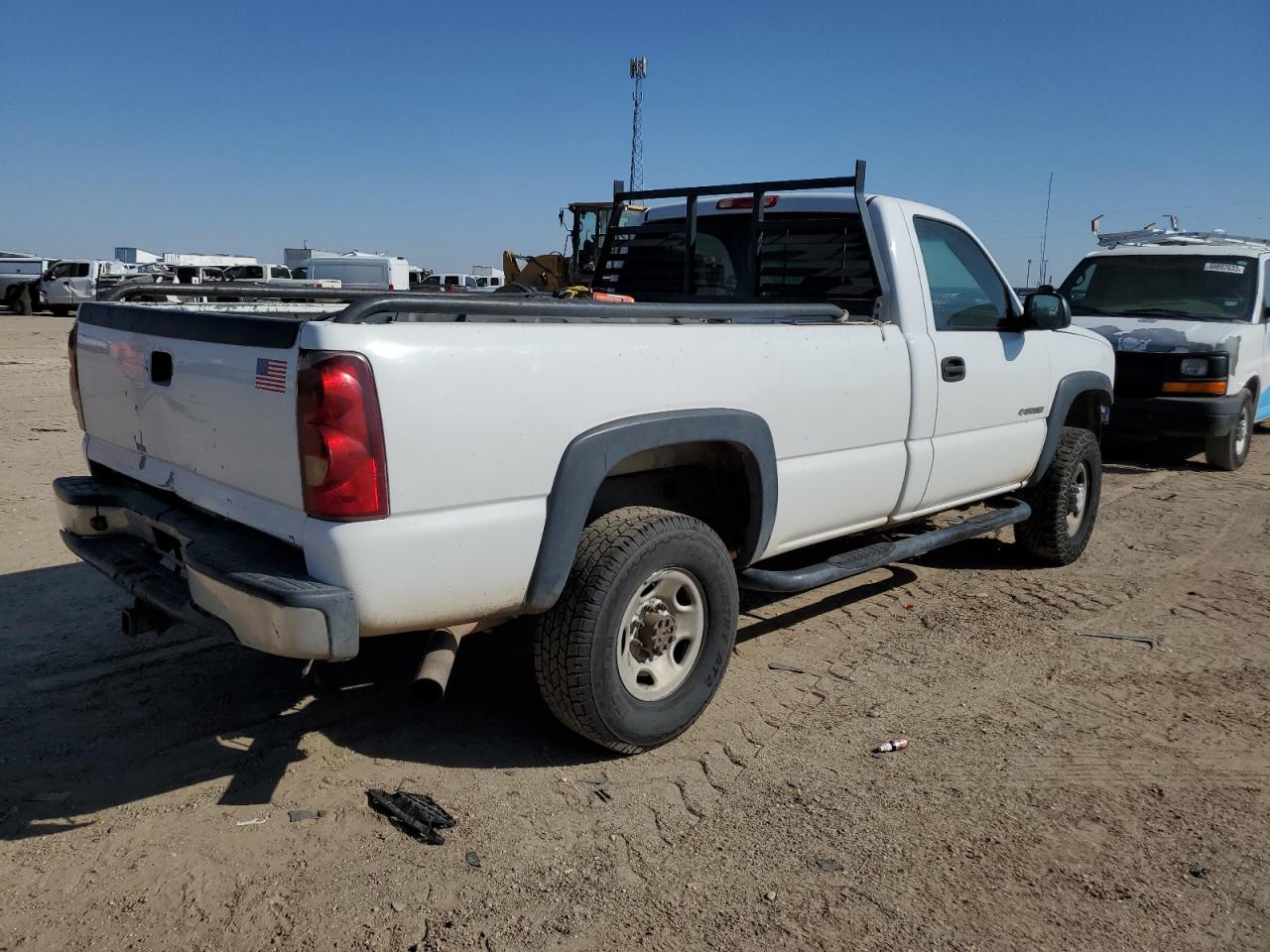 1GCHC24U83Z209229 2003 Chevrolet Silverado C2500 Heavy Duty 1GCHC24U83Z209229 2003 Chevrolet Silverado C2500 Heavy Duty