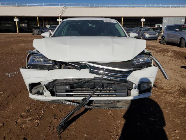 2016 VOLKSWAGEN PASSAT SEL - 1VWCM7A30GC069179