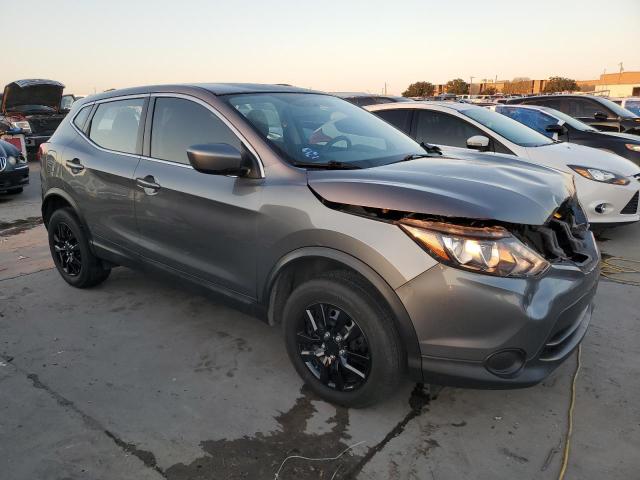 JN1BJ1CPXJW156827 Nissan Rogue Sport S