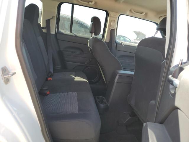 1C4NJPBB7FD376948 Jeep Patriot Sport