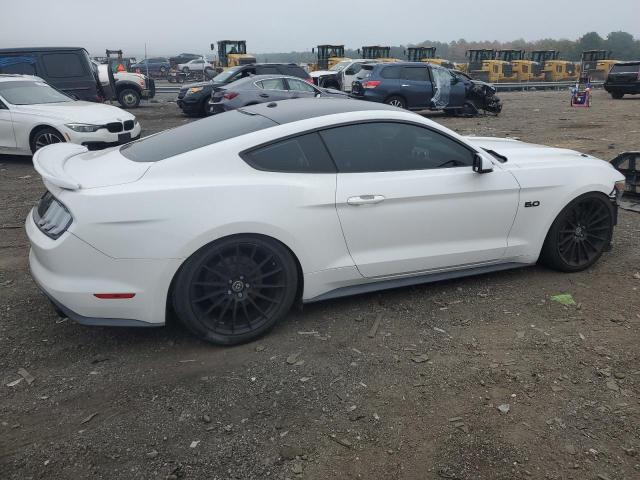 1FA6P8CF8F5311052 2015 FORD MUSTANG, photo no. 3