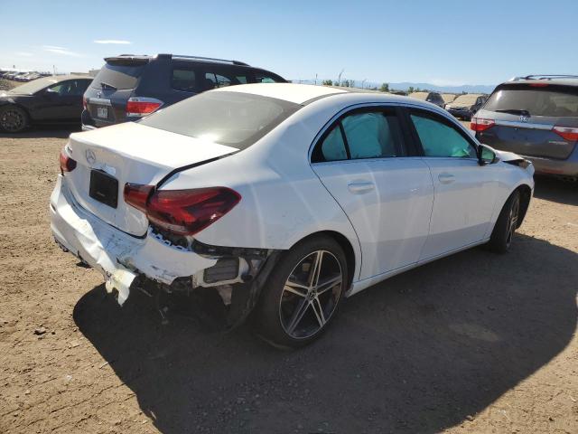 W1K3G4EB9LJ215939 Mercedes-Benz A 220