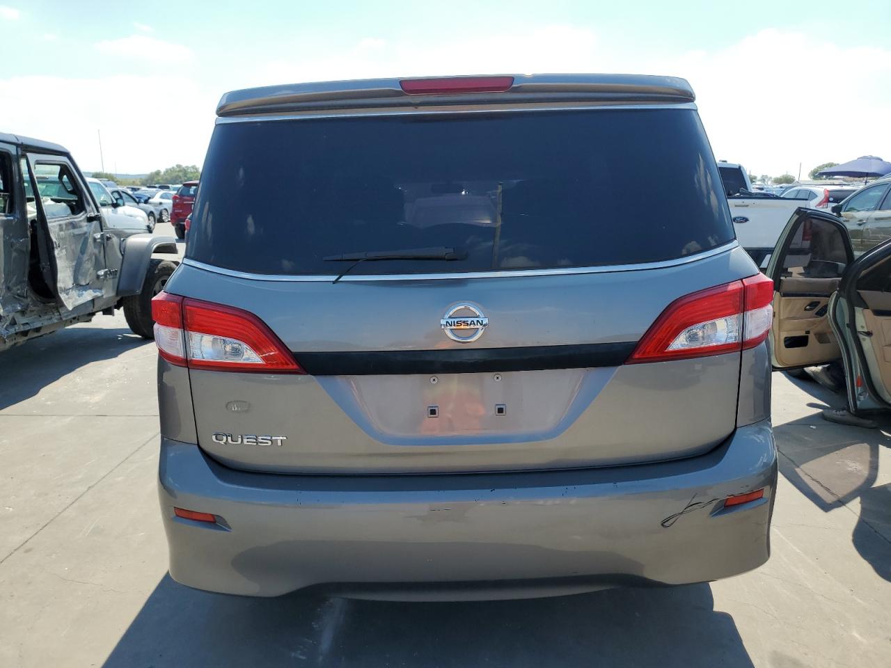 JN8AE2KP1D9071449 2013 Nissan Quest S