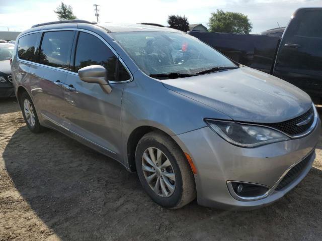 2C4RC1BG7HR569296 2017 CHRYSLER PACIFICA, photo no. 4