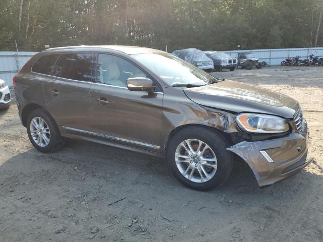 Паркетники VOLVO XC60 2015 Коричневий