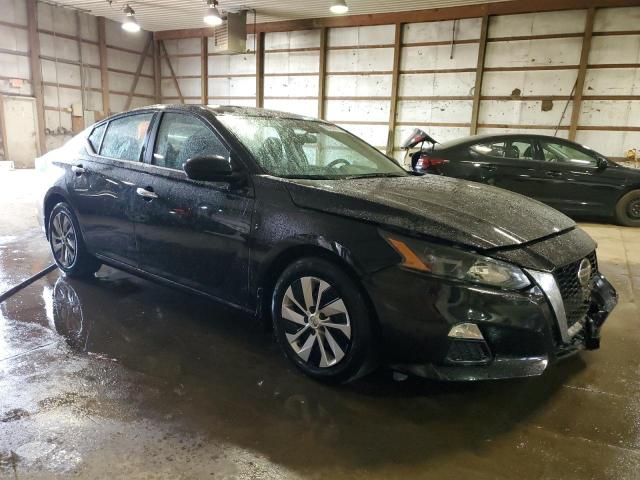 1N4BL4BV6NN418725 Nissan Altima S 4