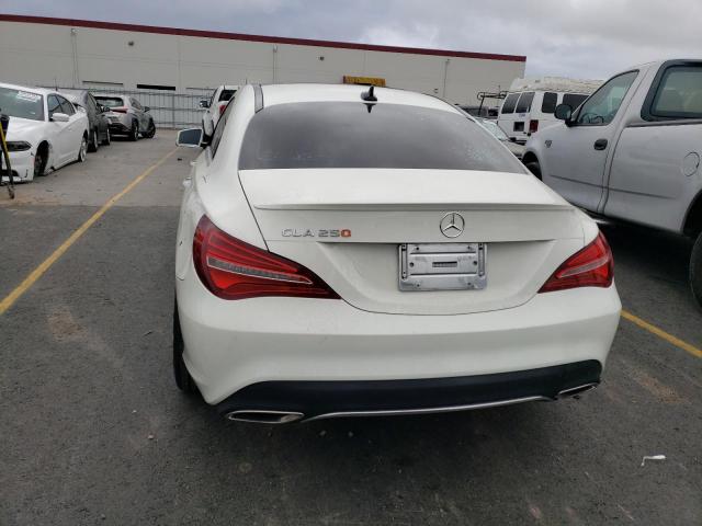WDDSJ4EBXJN574557 Mercedes-Benz CLA 250