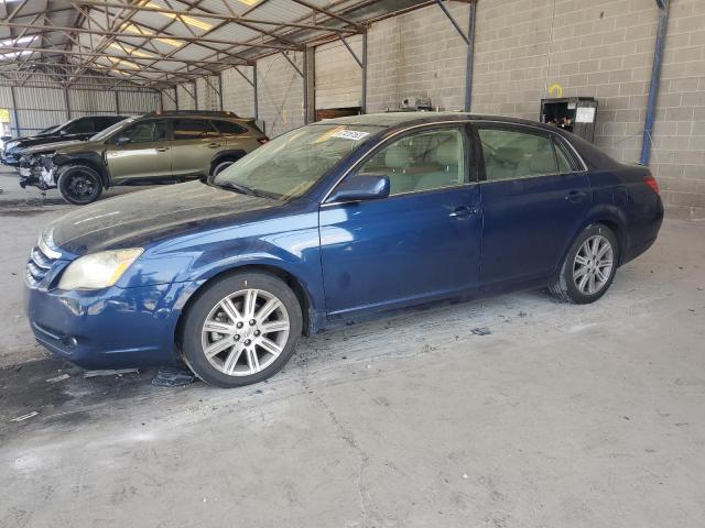 2005 Toyota Avalon XL