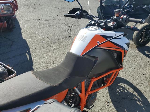 2020 KTM 1290 SUPER - VBKV59408LM921075