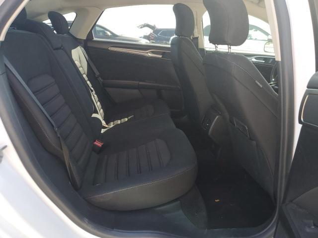 3FA6P0LU3KR110540 Ford FUSION SE