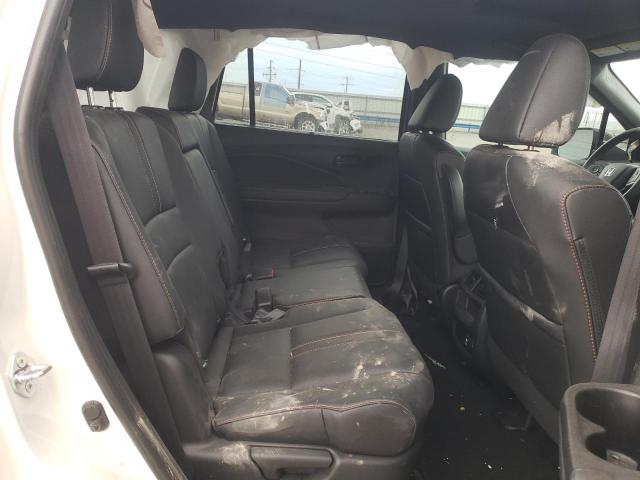 5FNYF8H61NB006598 Honda Passport Trail Sport