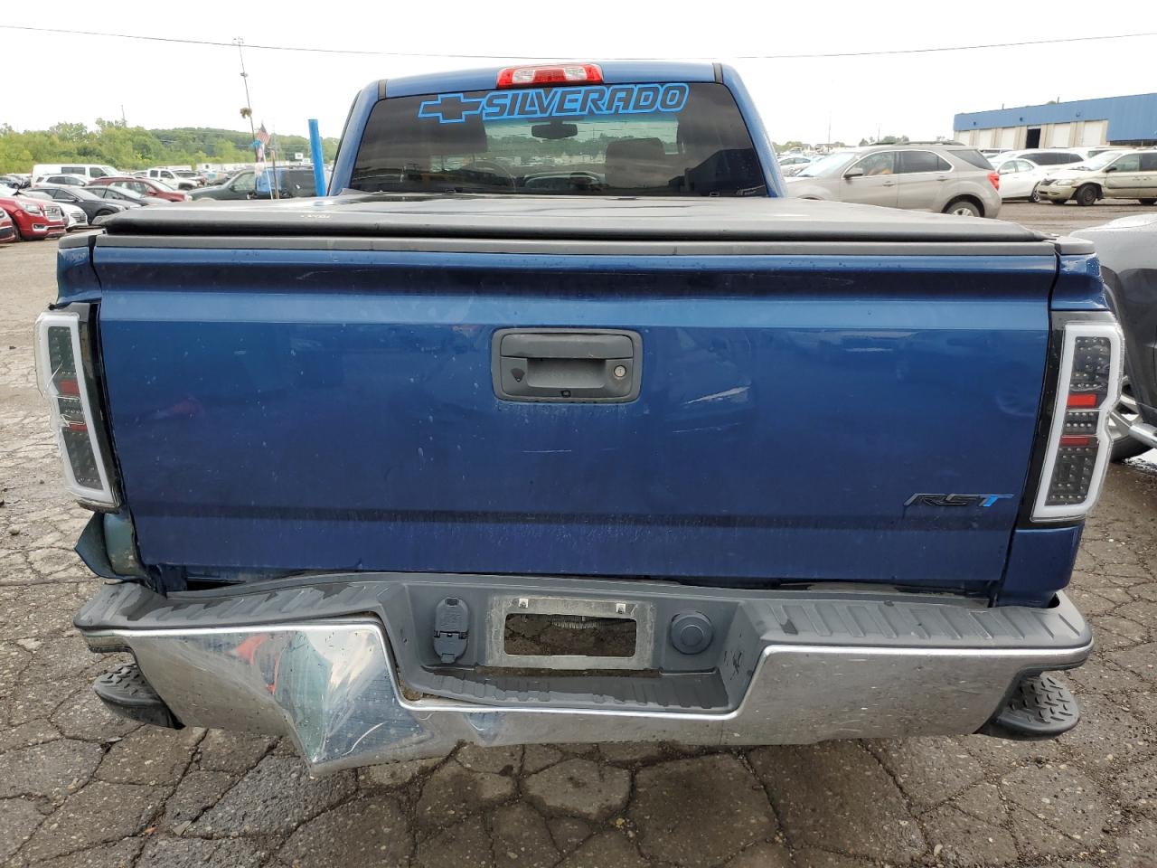 1GCVKREC0JZ161601 2018 Chevrolet Silverado K1500 Lt