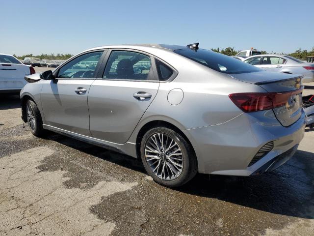 3KPF54AD8PE522851 Kia Forte GT L 2