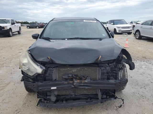 KNAFK4A68G5613024 KIA FORTE LX