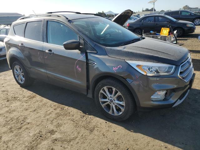 1FMCU9GD7HUA56953 Ford ESCAPE SE