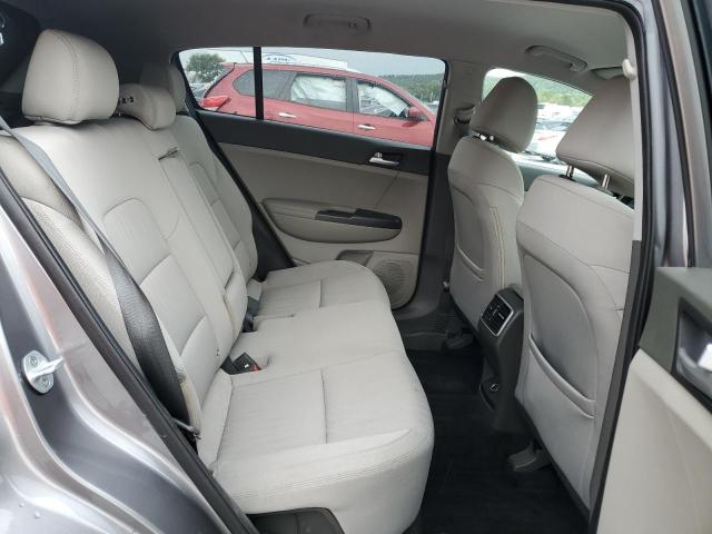 KNDPMCAC8H7120158 KIA Sportage Lx