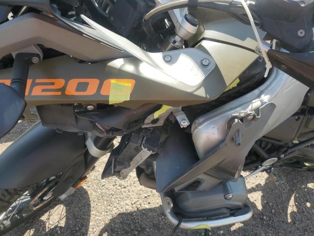 2015 BMW R1200 GS A - WB10A1202FZ098451