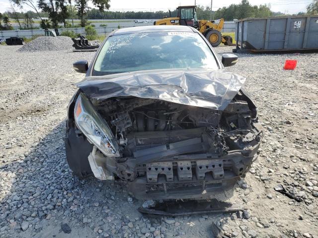 1FADP3F20FL271094 Ford FOCUS SE