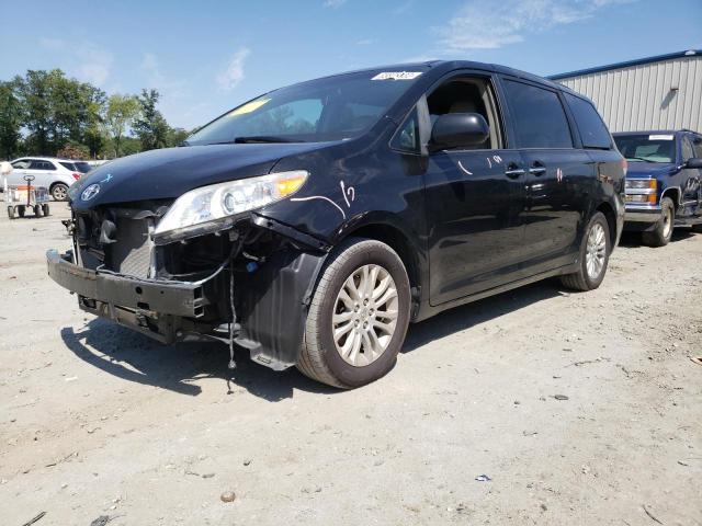 2014 Toyota Sienna XLE