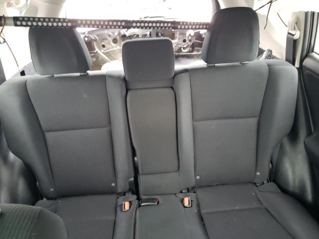 2T3ZFREV0GW244171 Toyota RAV4 LE