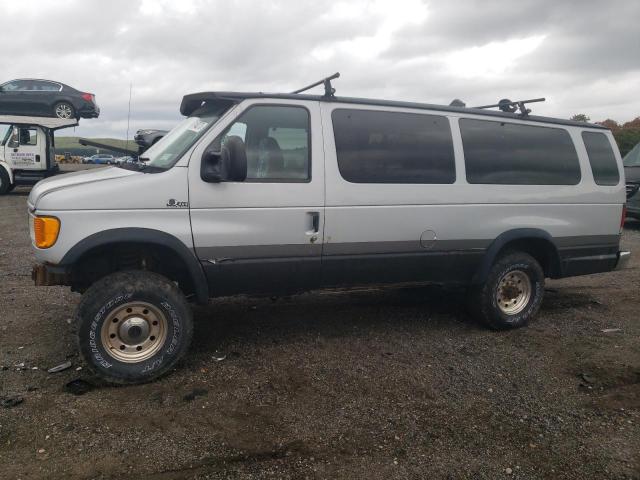 2006 Ford Econoline Cargo Van 