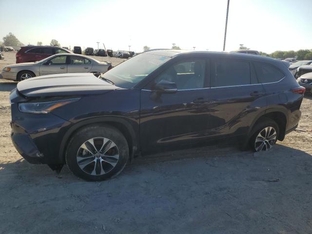 Lot #2141664247 2021 TOYOTA HIGHLANDER salvage car