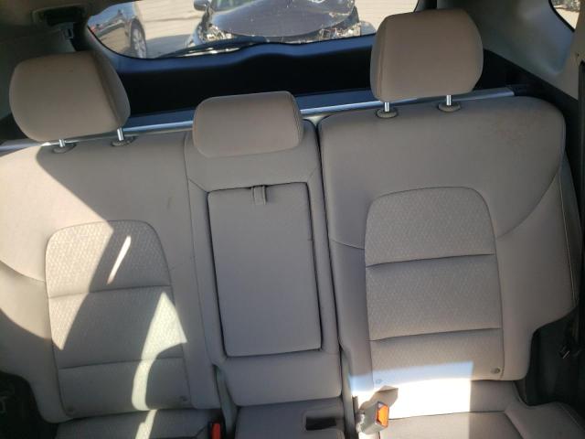 KM8J33AL8JU743985 Hyundai Tucson Sport