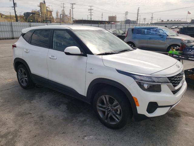 KNDEPCAA8M7179248 KIA Seltos Lx