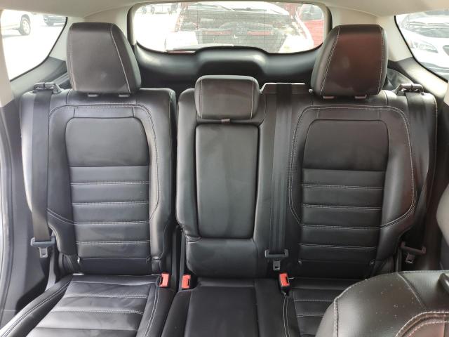 1FMCU0JD5HUC25369 Ford Escape Titanium