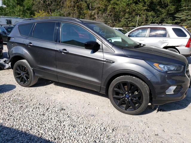 1FMCU0GD8HUC09318 2017 FORD ESCAPE, photo no. 4