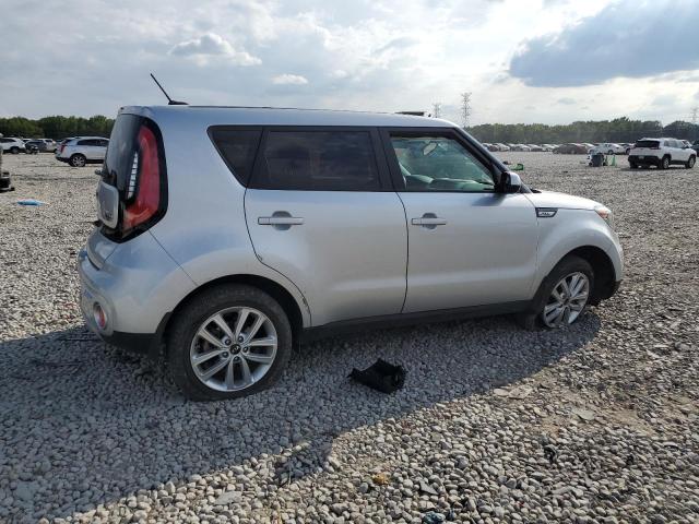 KNDJP3A58K7698315 Kia Soul + 3