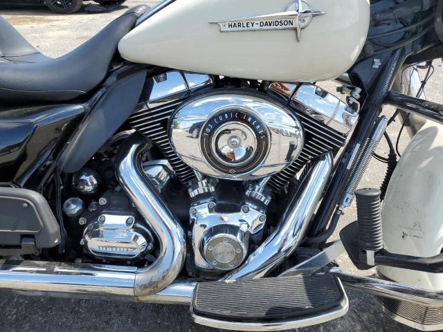 2010 HARLEY-DAVIDSON FLHP 1HD1FHM19AB657923