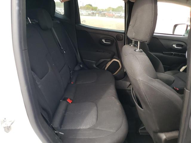 ZACCJABT9FPB20521 Jeep Renegade Latitude