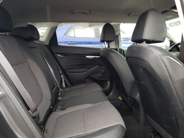 KNDEU2AA9M7214981 KIA SELTOS S