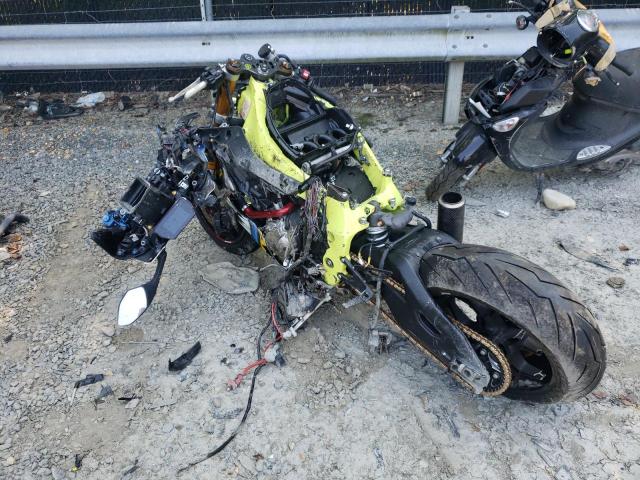 2017 YAMAHA YZFR1M JYARN40E5HA000590