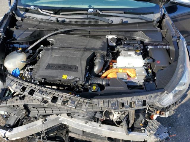 KNDCM3LD8J5202106 KIA NIRO LX