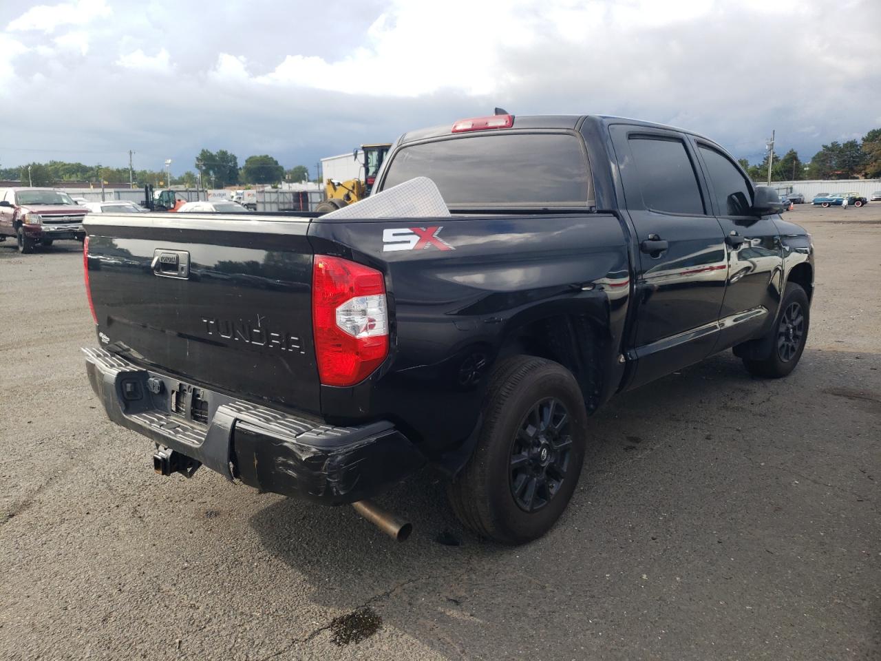 5TFDY5F10MX977014 2021 Toyota Tundra Crewmax Sr5