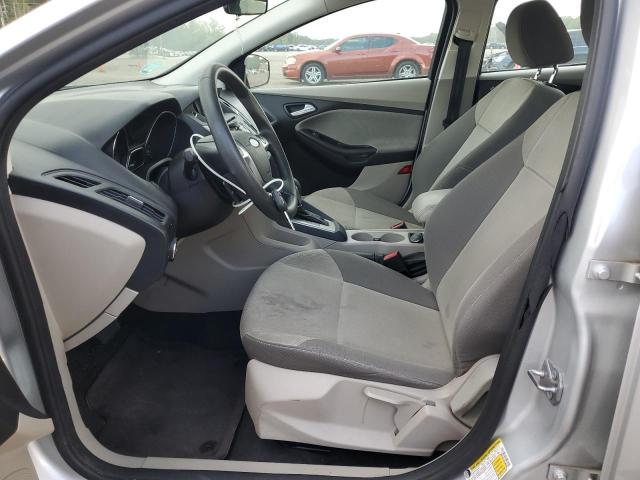 1FADP3F22EL356498 Ford FOCUS SE