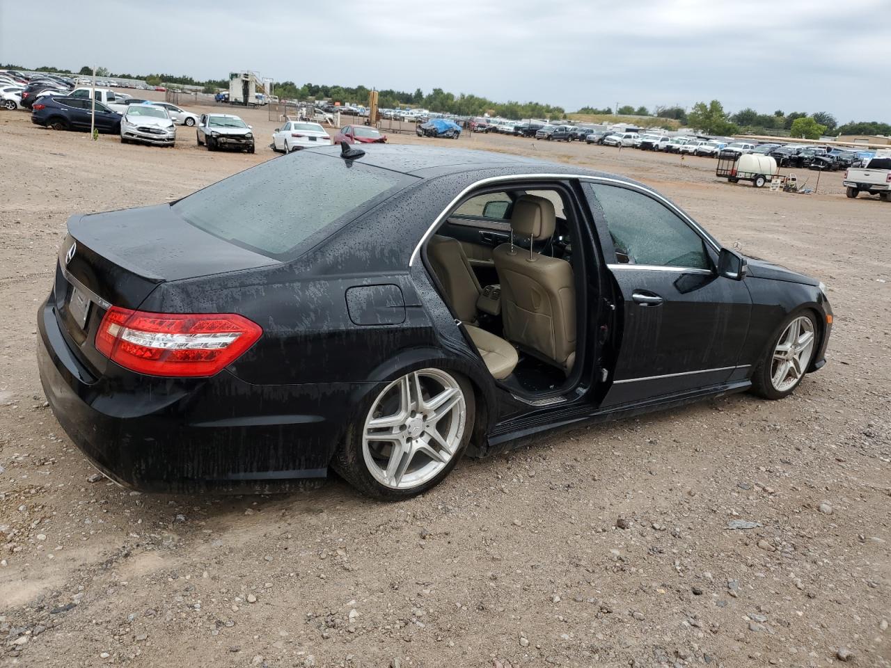 WDDHF7CB7BA418050 2011 Mercedes-Benz E 550