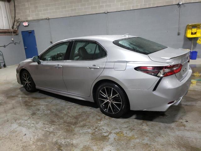 4T1G11AK8NU030389 Toyota Camry SE 2