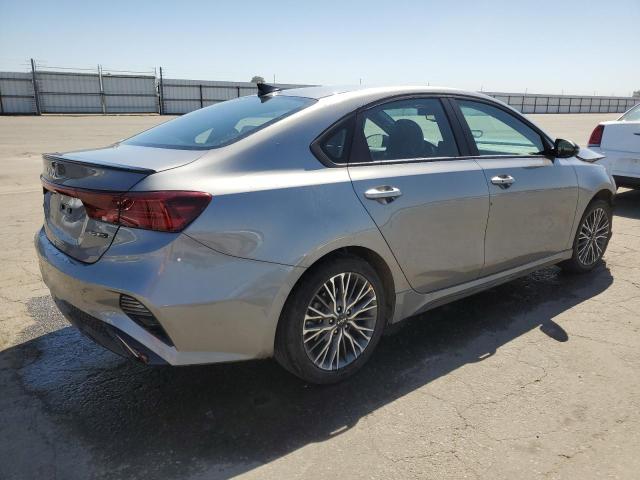 3KPF54AD8PE522851 Kia Forte GT L 3