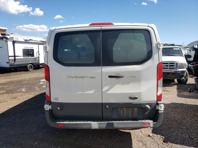 Мінівени FORD TRANSIT 2017 Білий