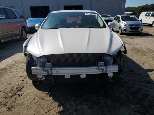 3FA6P0HD5ER162068 Ford FUSION SE