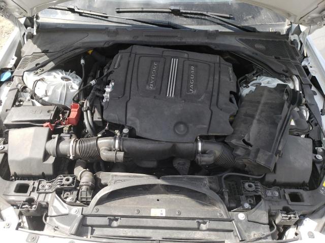 2017 JAGUAR XE FIRST E SAJAH4BV0HA947401