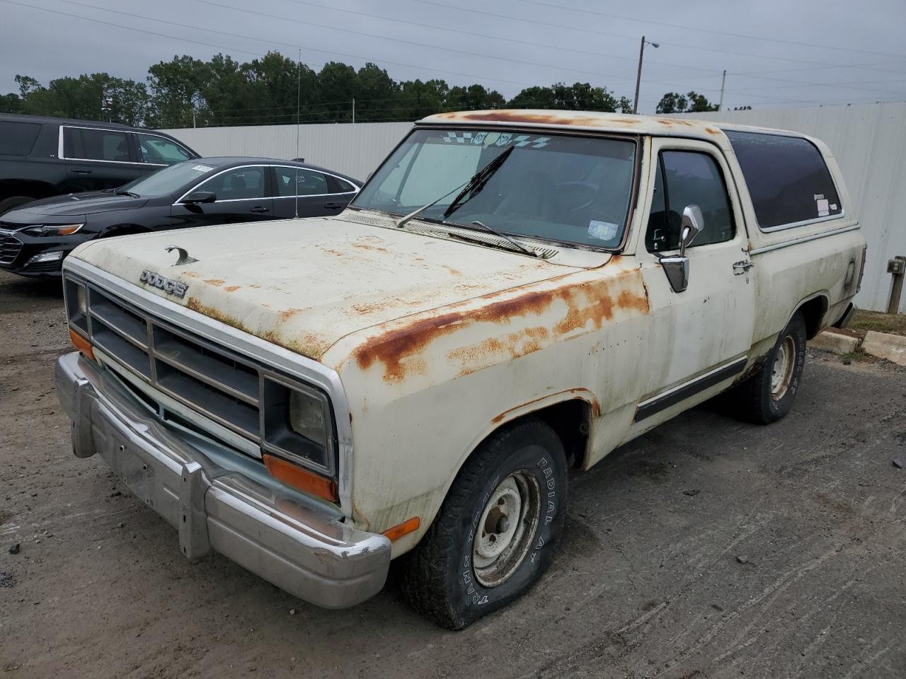 3B4GD12T0GM644196 1986 Dodge Ramcharger Ad-100