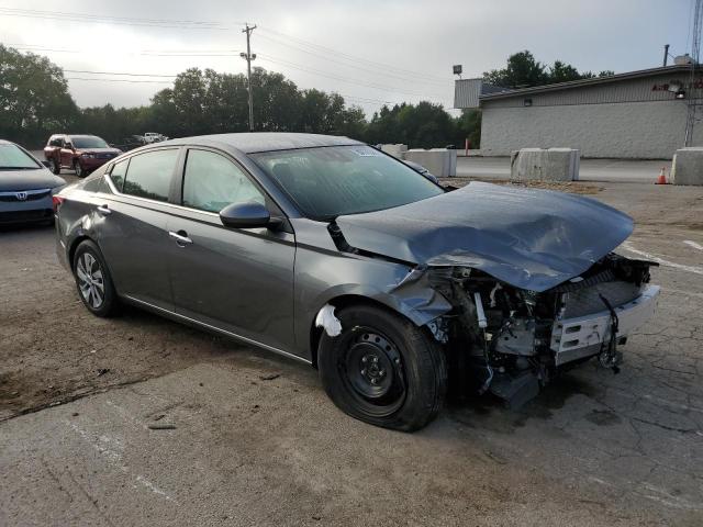 1N4BL4BV6PN348291 Nissan Altima S 4