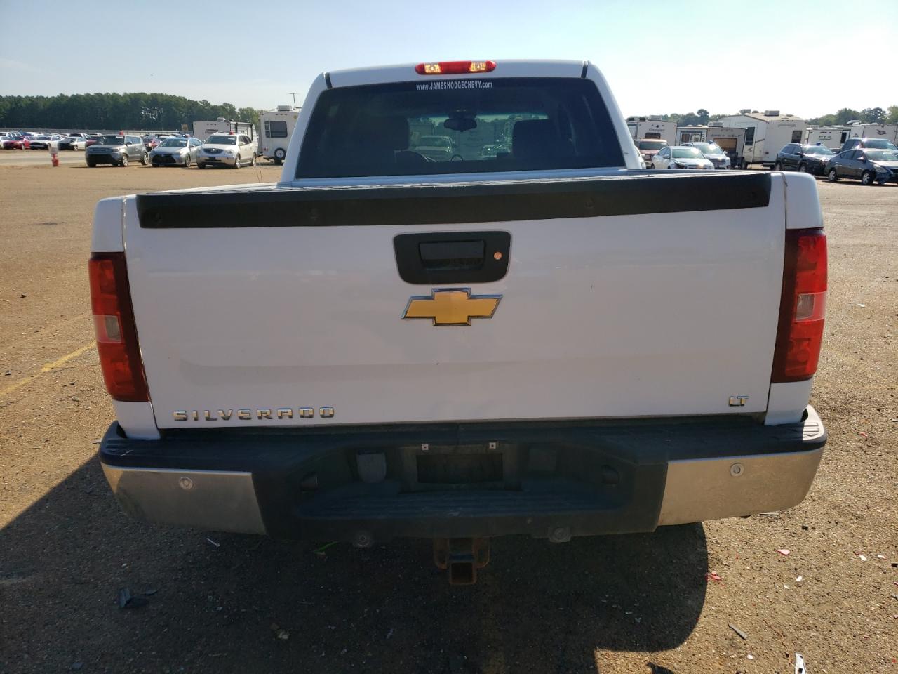 3GCPKSE32BG345715 2011 Chevrolet Silverado K1500 Lt