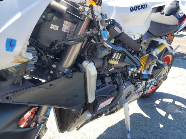 2021 DUCATI PANIGALE V ZDMHAATW1MB003915