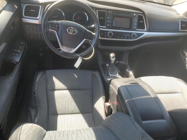 VIN 5TDBKRFH7ES015992 2014 Toyota Highlander, LE no.8