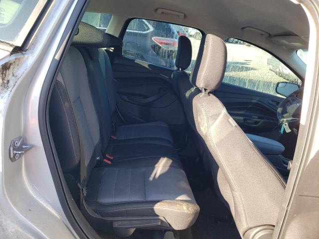 1FMCU0F79JUC78973 Ford ESCAPE S